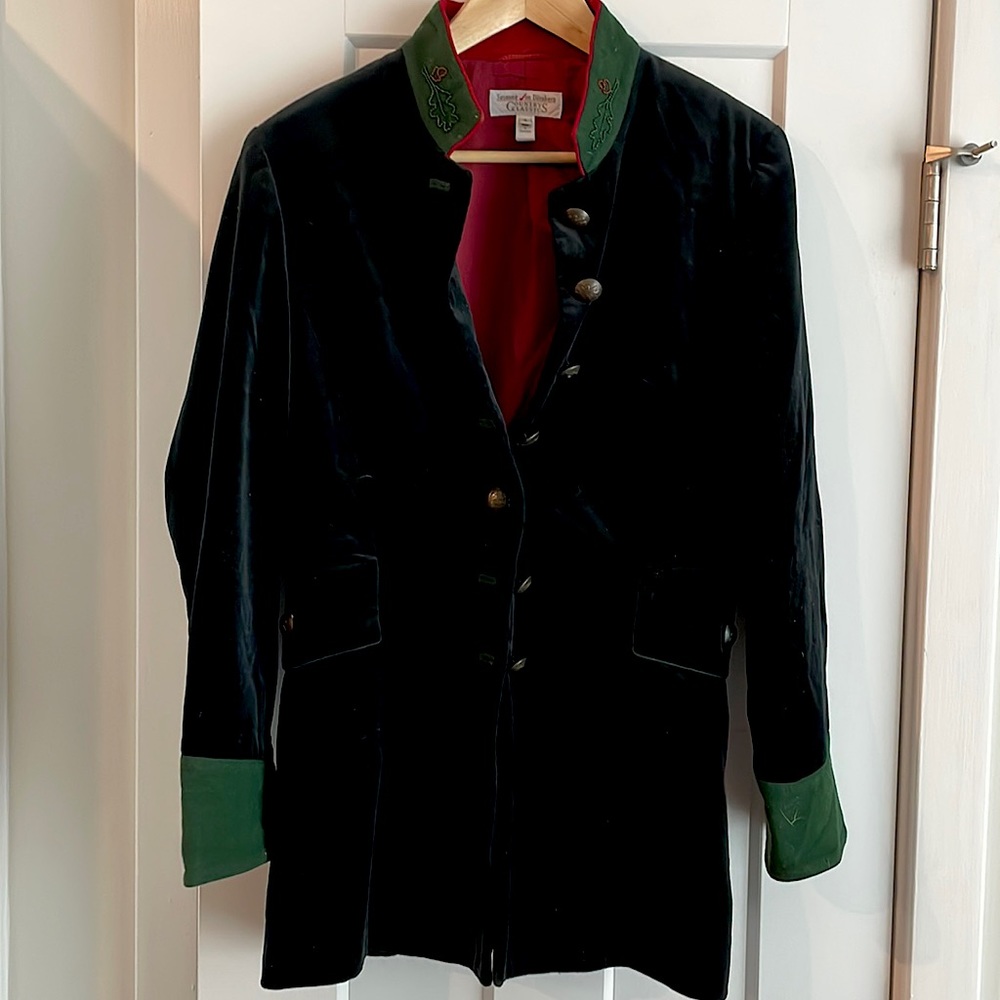 Lady’s long blazer, made in Germany.